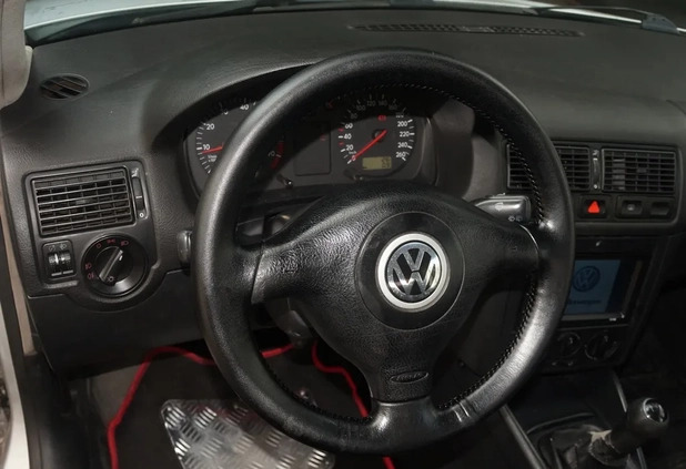 Volkswagen Golf cena 7000 przebieg: 277000, rok produkcji 1999 z Gorzów Śląski małe 704